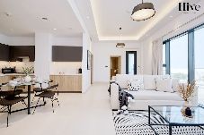 Apartment in Dubai - 7 By Aurora 310 