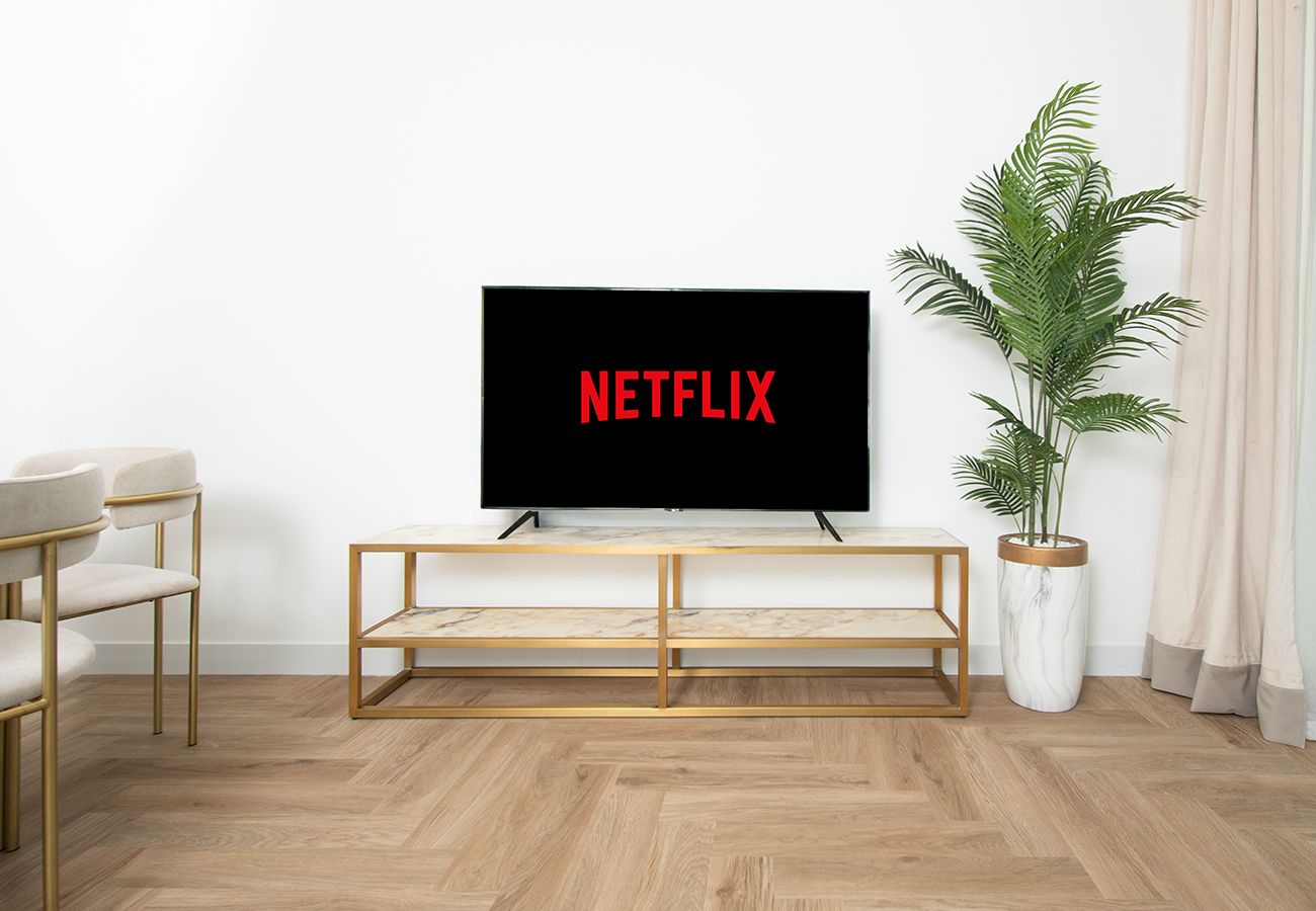 Apartment in Dubai - Luxury 2 BR Stunning Views 67th Floor Dubai Marina