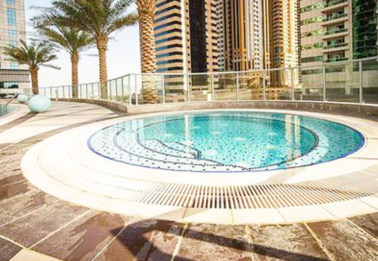 Apartment in Dubai - Luxury 2 BR Stunning Views 67th Floor Dubai Marina