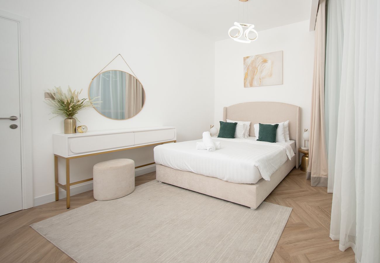 Apartment in Dubai - Luxury 2 BR Stunning Views 67th Floor Dubai Marina