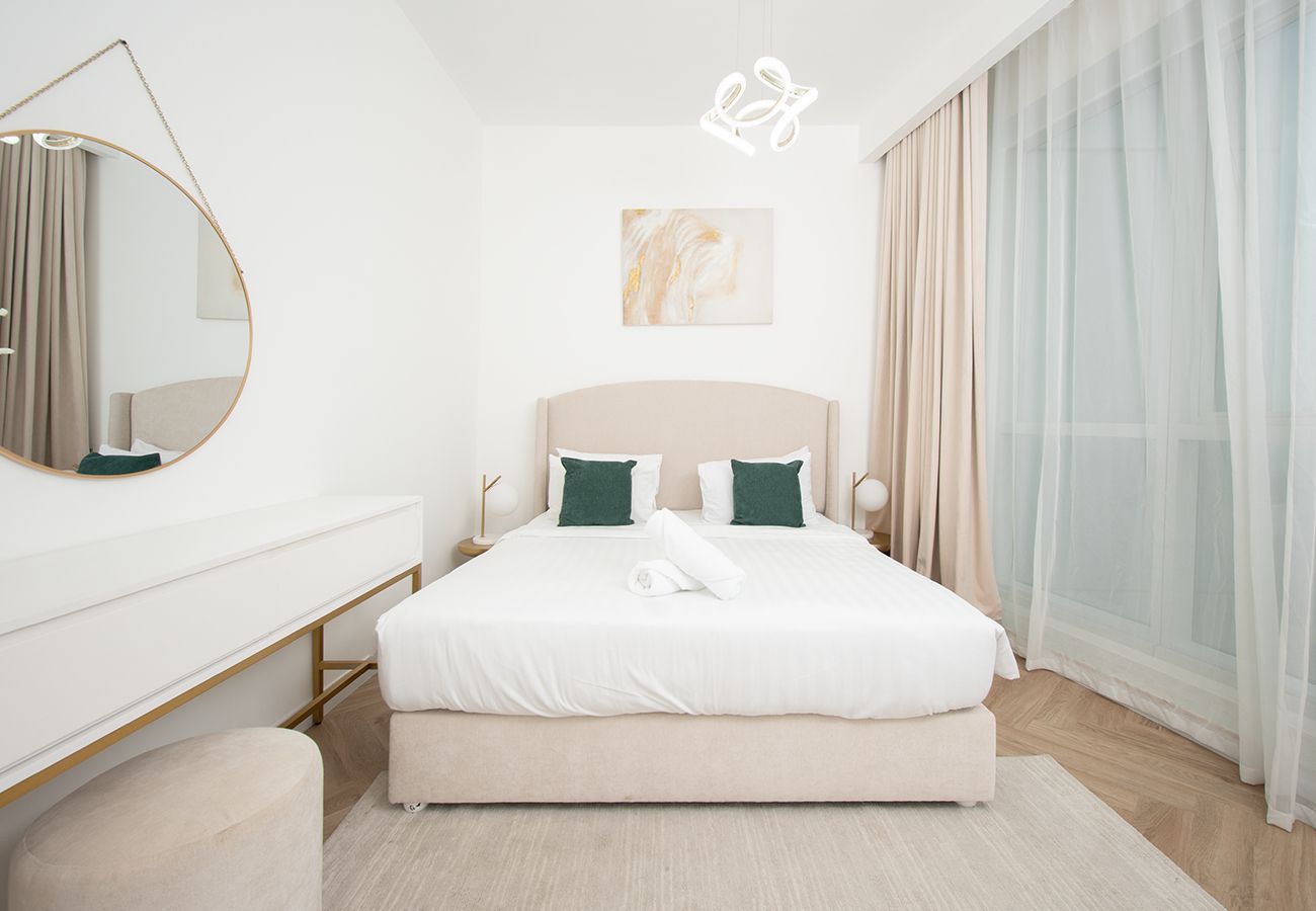 Apartment in Dubai - Luxury 2 BR Stunning Views 67th Floor Dubai Marina