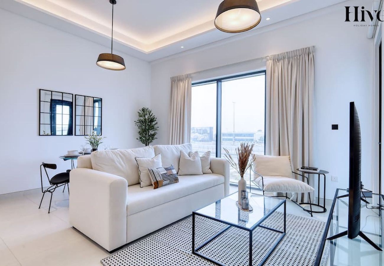 Apartment in Dubai - 7 By Aurora 101