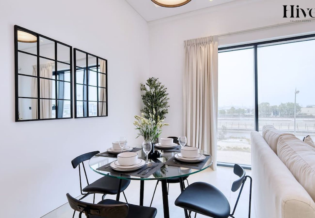 Apartment in Dubai - 7 By Aurora 101