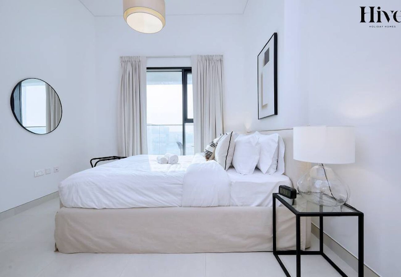 Apartment in Dubai - 7 By Aurora 101