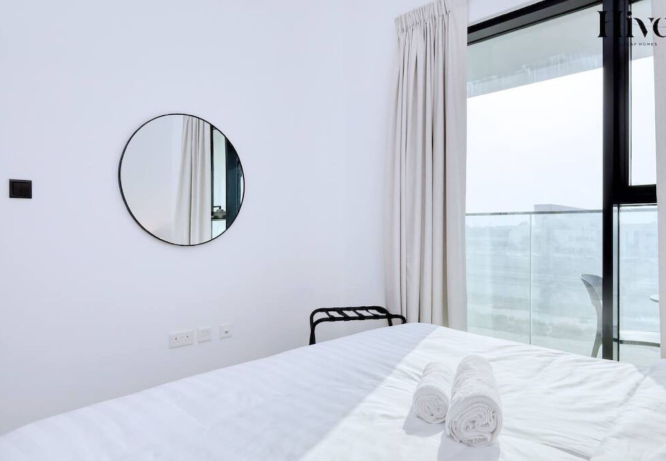 Apartment in Dubai - 7 By Aurora 101
