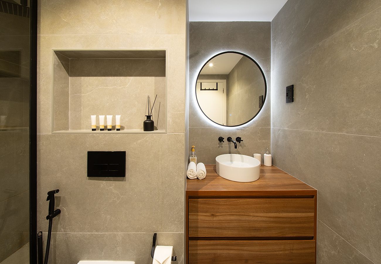 Studio in Dubai - Stunning Studio in JLT 