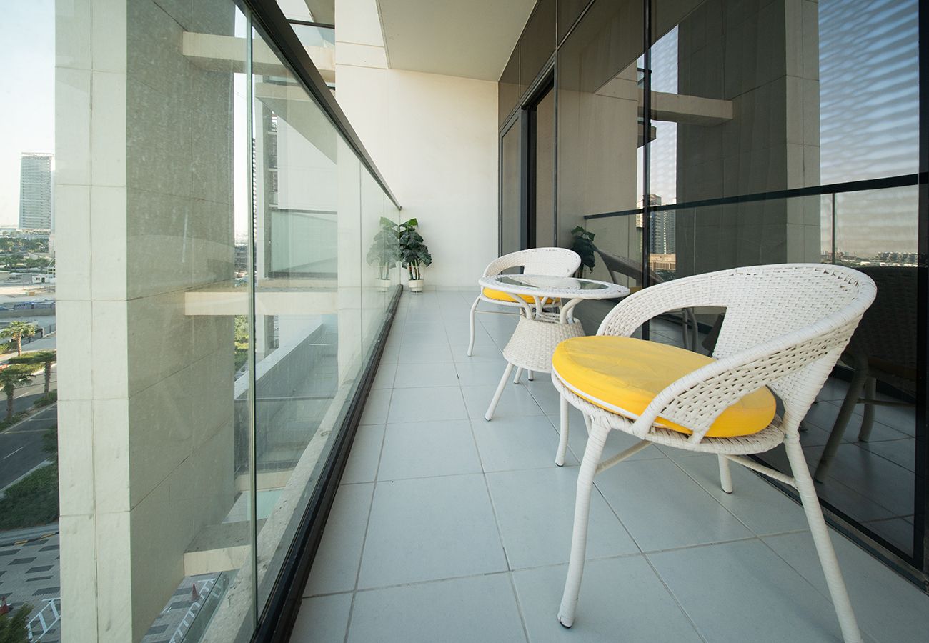 Apartment in Dubai - Cosy 1 Bedroom Apartment in Golf Vita, Damac Hills