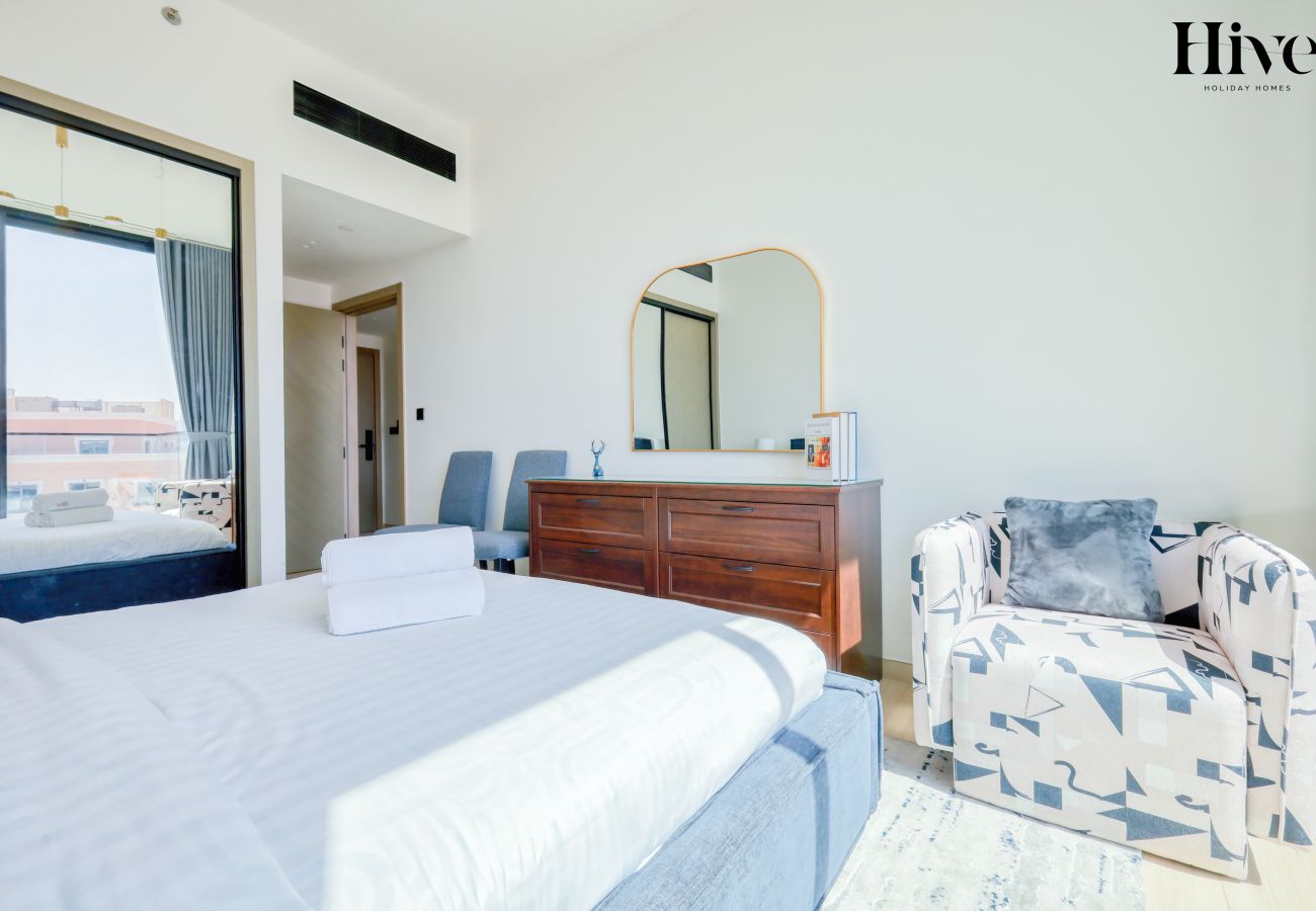Apartment in Dubai - Brand New 1 Bed Apartment in JVC