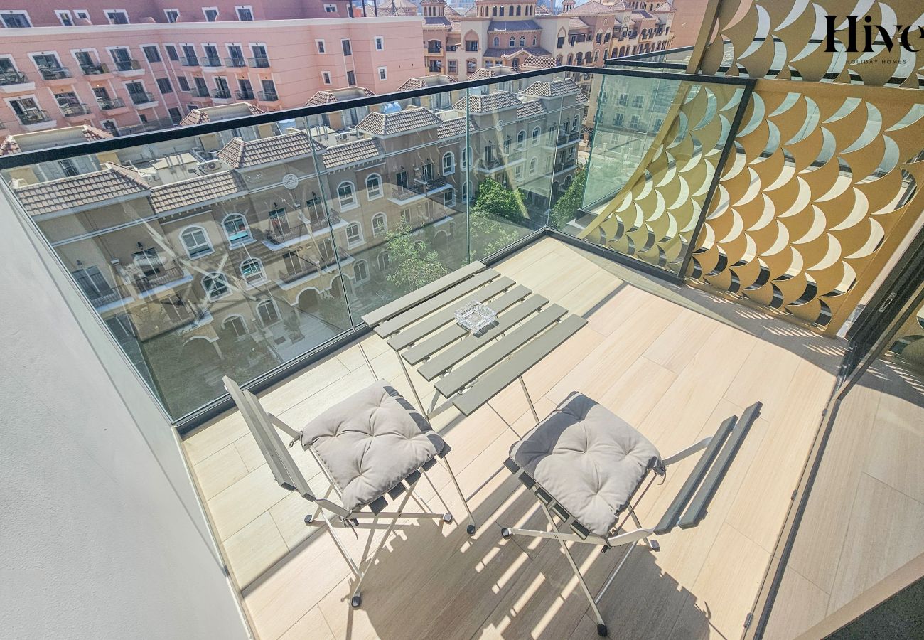 Apartment in Dubai - Brand New 1 Bed Apartment in JVC