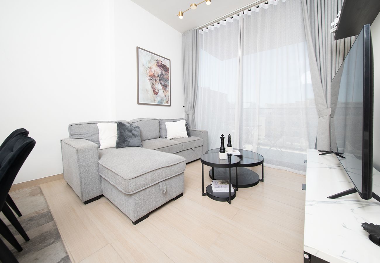 Apartment in Dubai - Brand New 1 Bed Apartment in JVC
