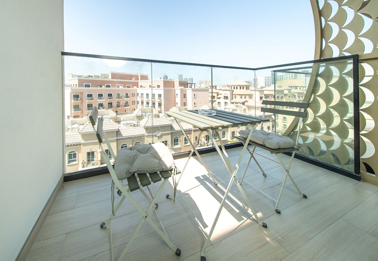 Apartment in Dubai - Brand New 1 Bed Apartment in JVC