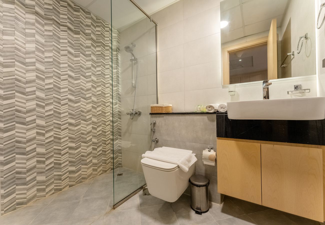 Apartment in Dubai - Binghatti Avenue 911