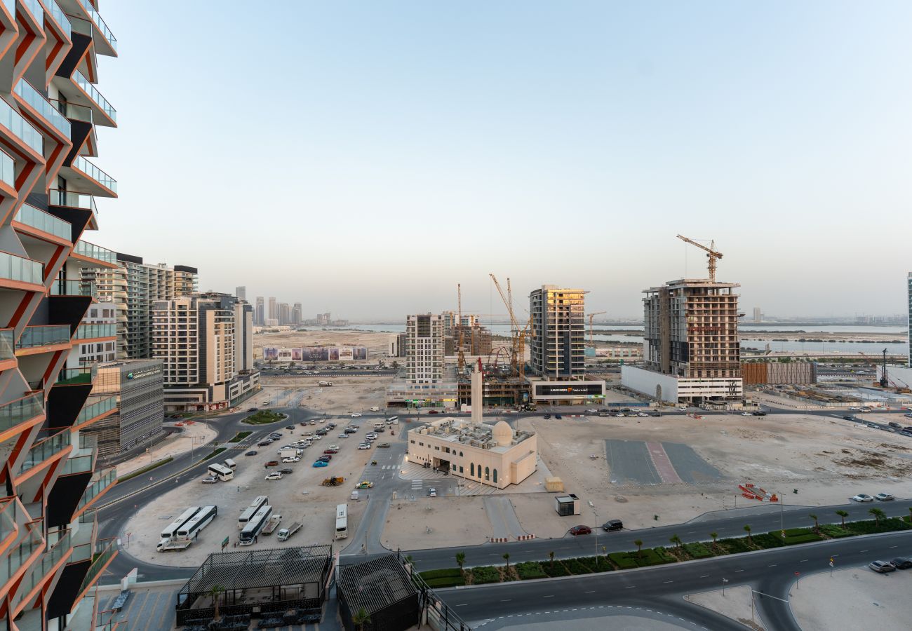 Apartment in Dubai - Binghatti Avenue 911