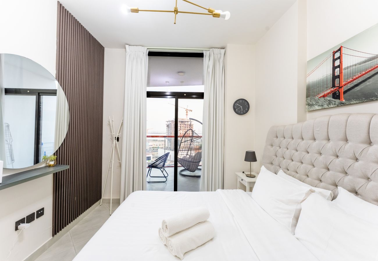 Apartment in Dubai - Binghatti Avenue 911