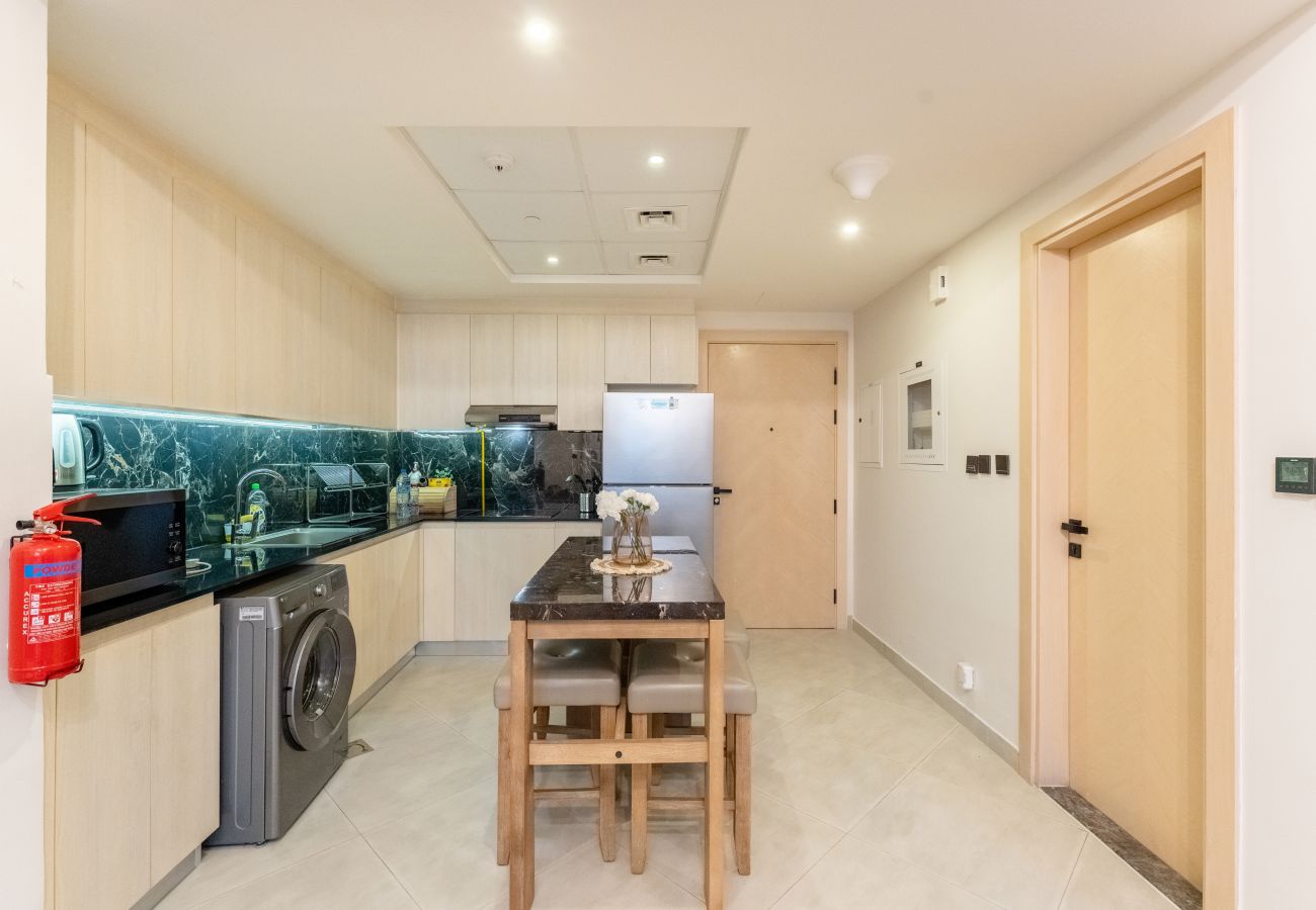 Apartment in Dubai - Binghatti Avenue 911