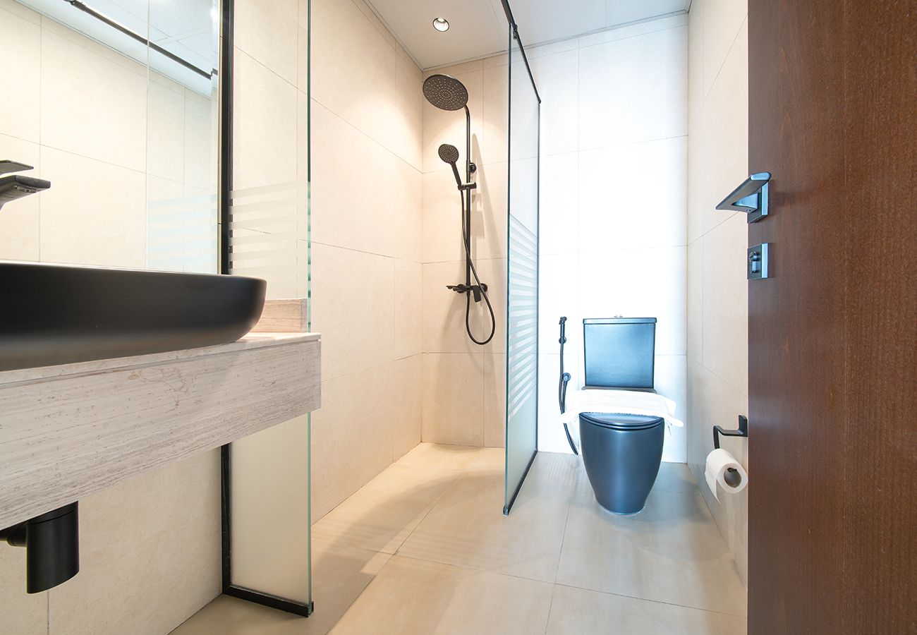 Apartment in Dubai - Spacious 2 Bed in Binghatti Gateway