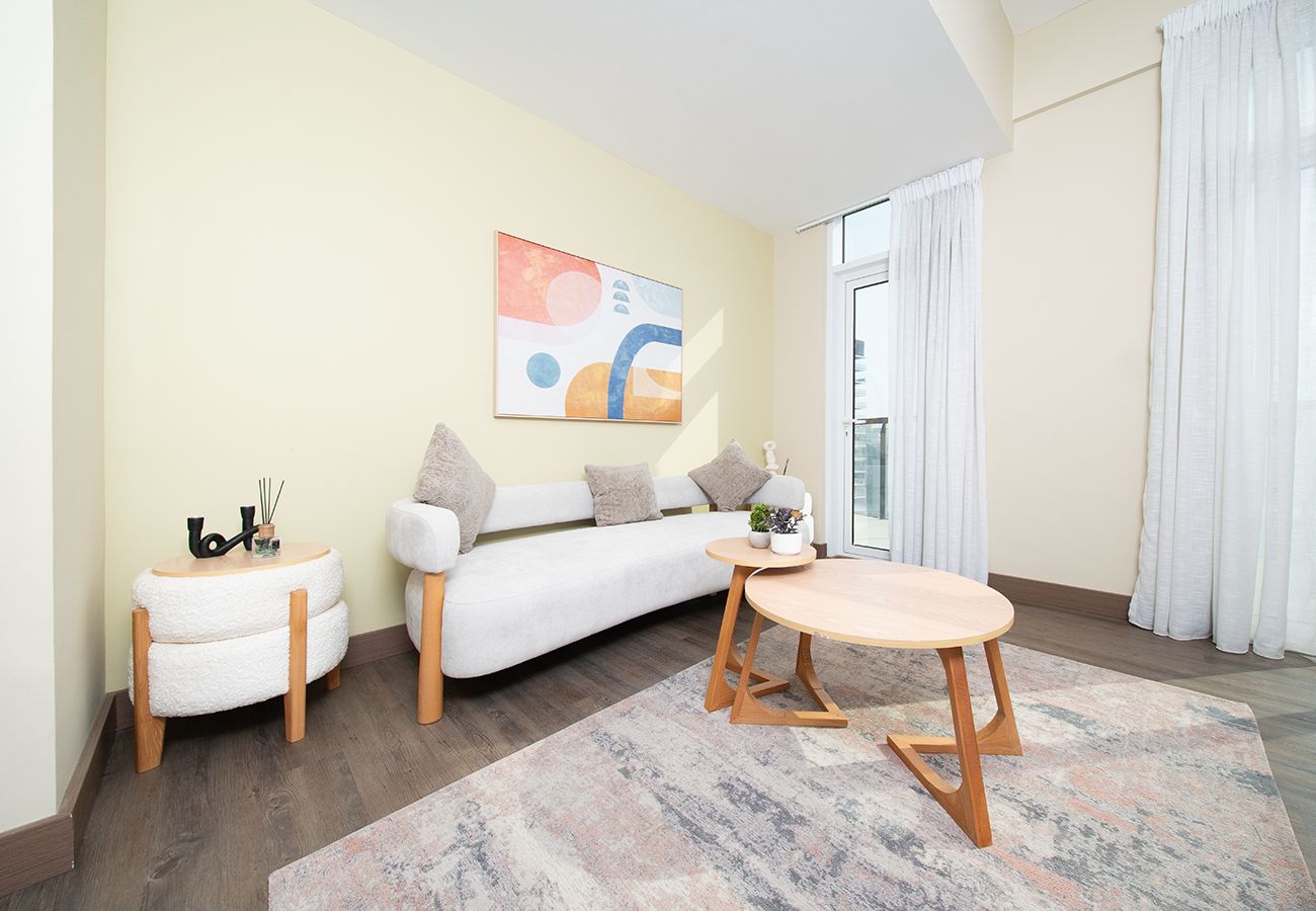 Apartment in Dubai - Spacious 2 Bed in Binghatti Gateway