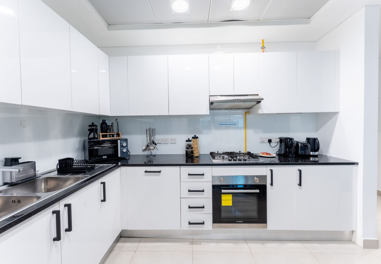 Apartment in Dubai - Stunning 1 Bed Apartment in Marina Arcade