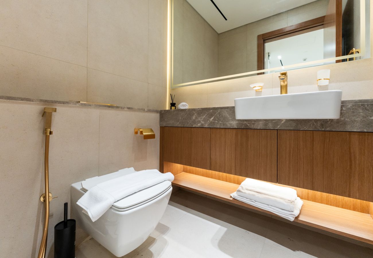 Apartment in Dubai - Cosy 1 Bed Apartment in Binghatti Orchid