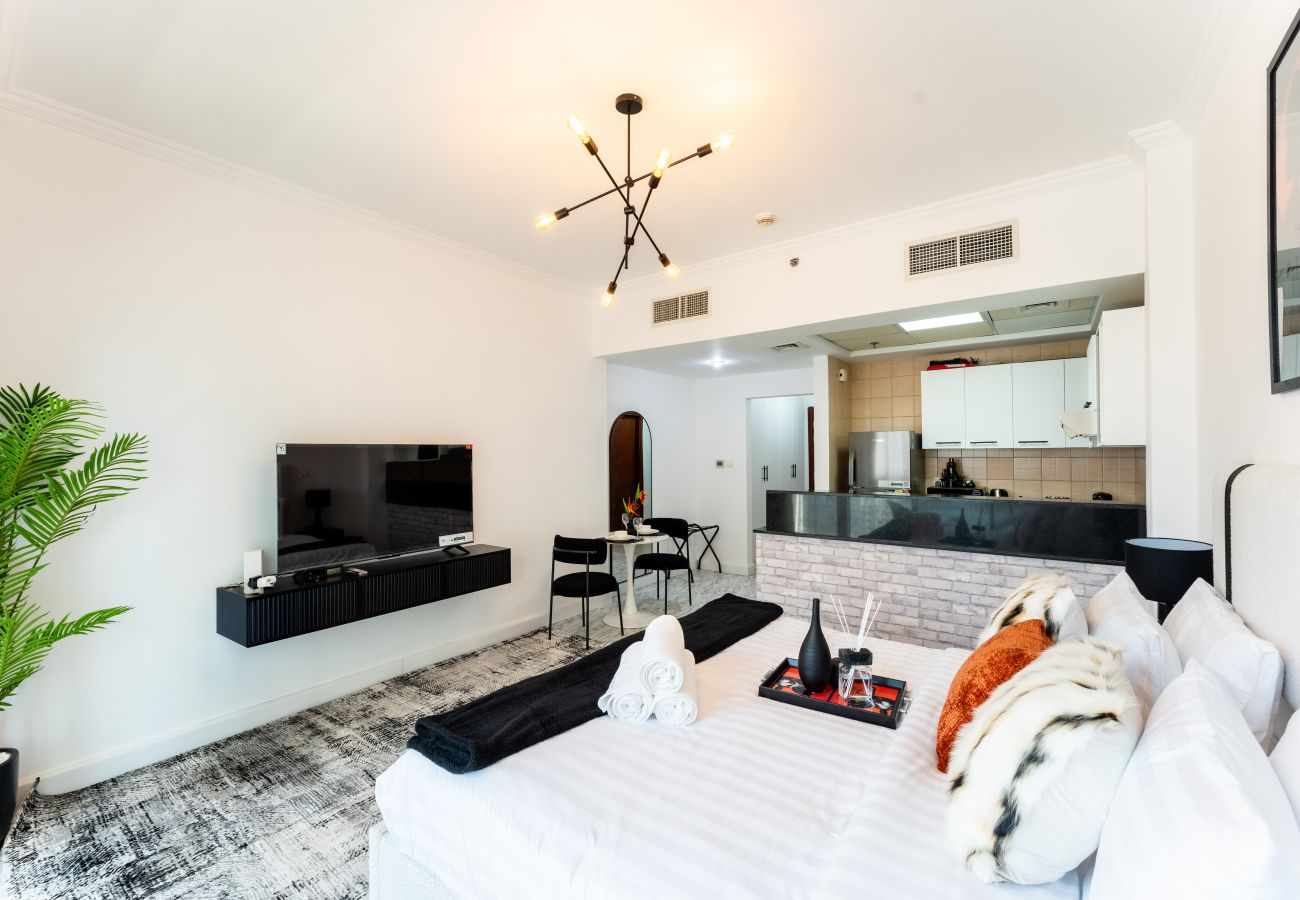 Studio in Dubai - Stunning Studio in Burj Al Nujoom