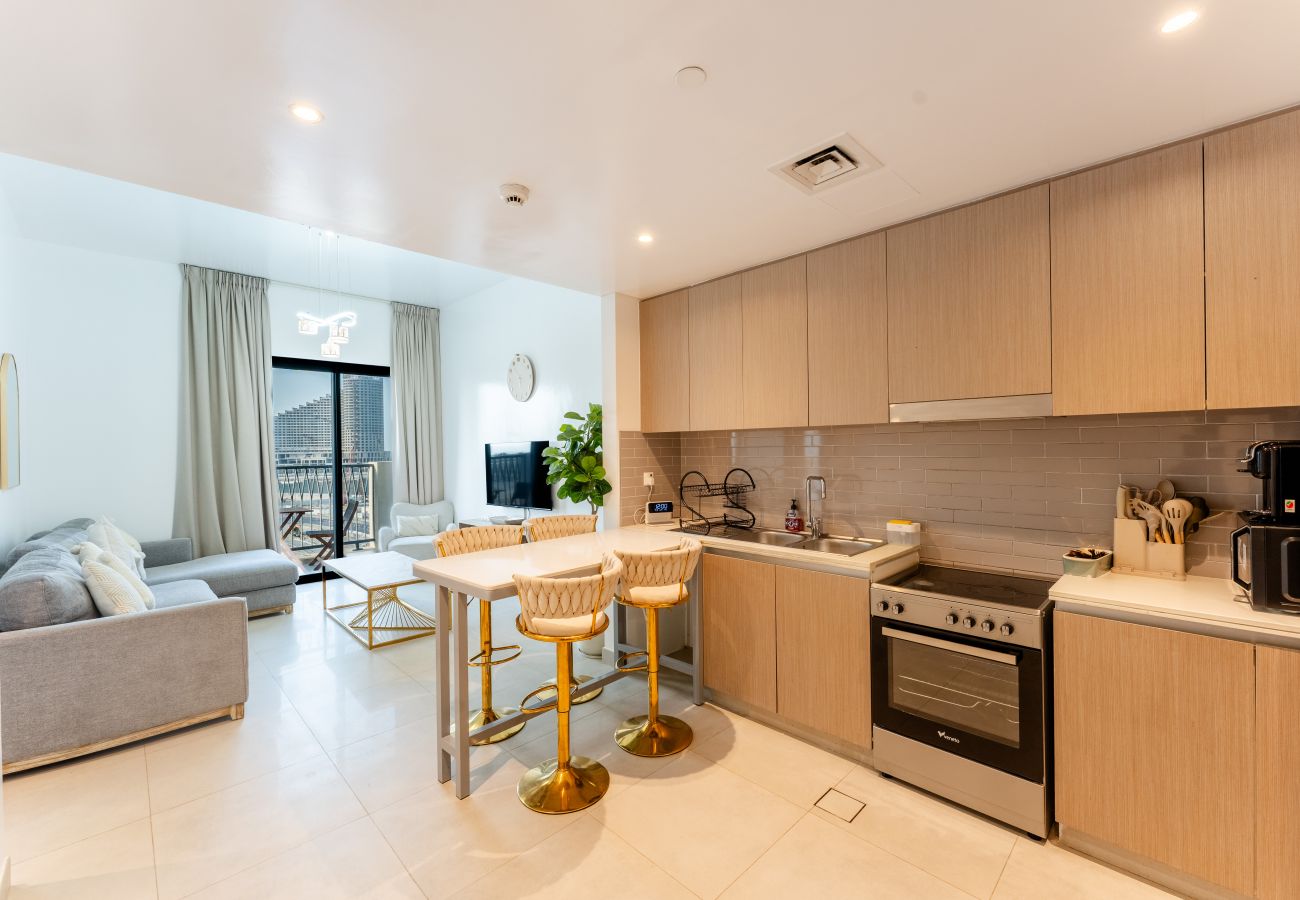 Apartment in Sharjah - Stunning 2 Bed in Cyan Beach Residence