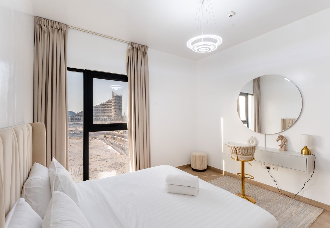 Apartment in Sharjah - Stunning 2 Bed in Cyan Beach Residence