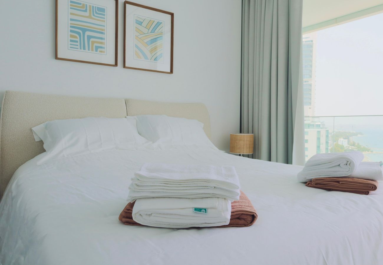 Apartment in Limassol - Luxury 1 Bed in Trilogy, Limassol Seafront