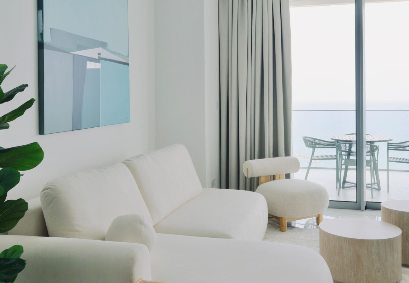 Apartment in Limassol - Luxury 1 Bed in Trilogy, Limassol Seafront