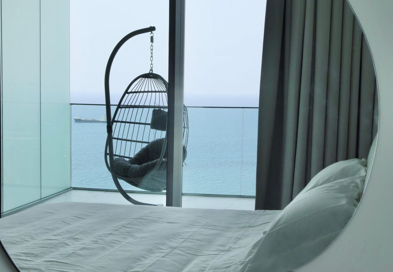 Apartment in Limassol - Luxury 1 Bed in Trilogy, Limassol Seafront