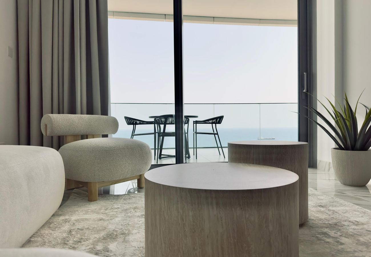 Apartment in Limassol - Luxury 1 Bed in Trilogy, Limassol Seafront