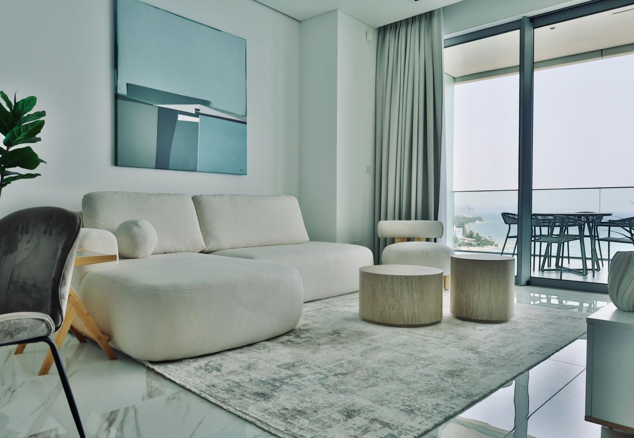 Apartment in Limassol - Luxury 1 Bed in Trilogy, Limassol Seafront