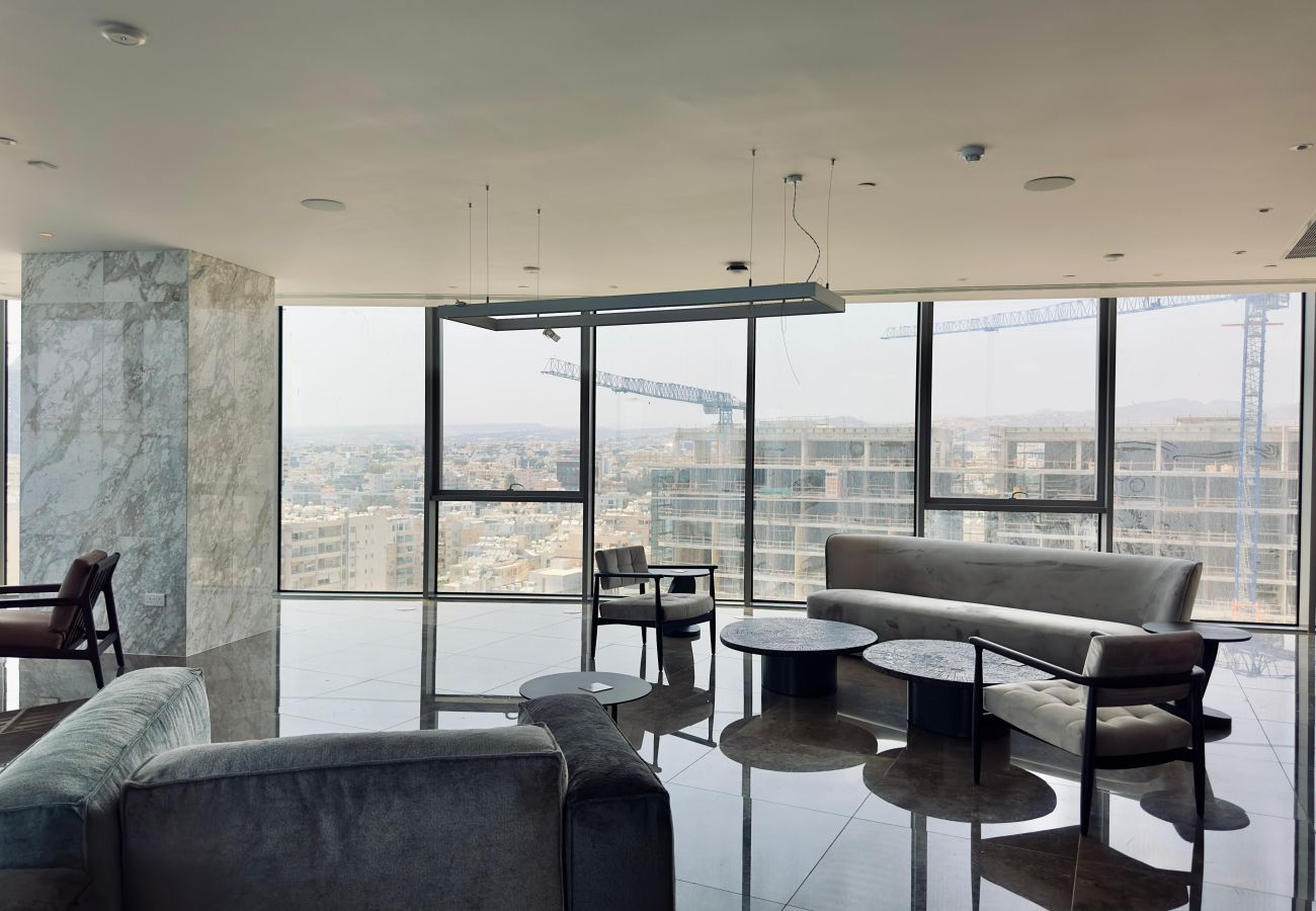 Apartment in Limassol - Luxury 1 Bed in Trilogy, Limassol Seafront