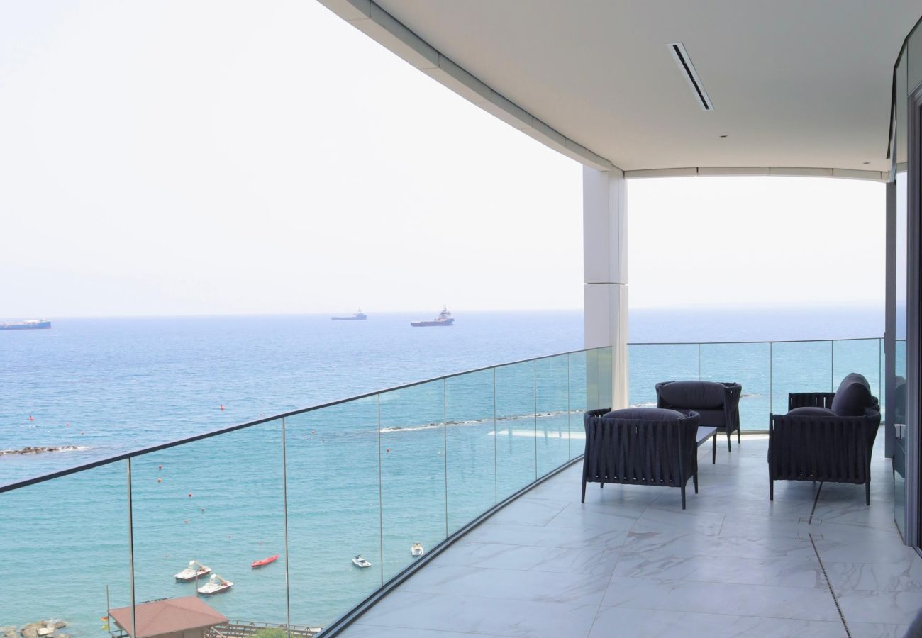 Apartment in Limassol - 2 Bed with Sea Views in Trilogy, Limassol Seafront