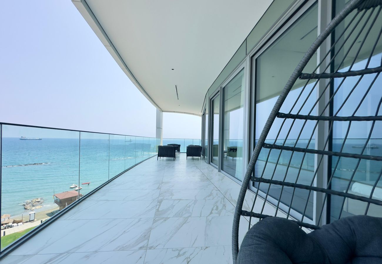 Apartment in Limassol - 2 Bed with Sea Views in Trilogy, Limassol Seafront