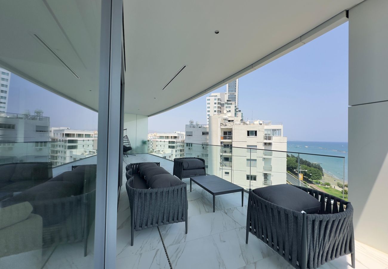 Apartment in Limassol - 2 Bed with Sea Views in Trilogy, Limassol Seafront