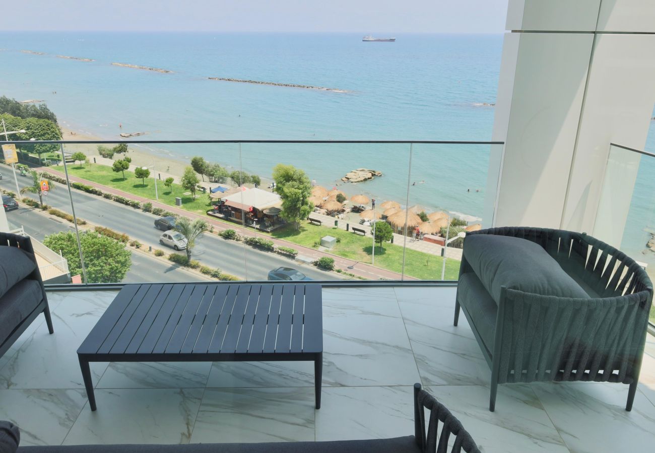 Apartment in Limassol - 2 Bed with Sea Views in Trilogy, Limassol Seafront