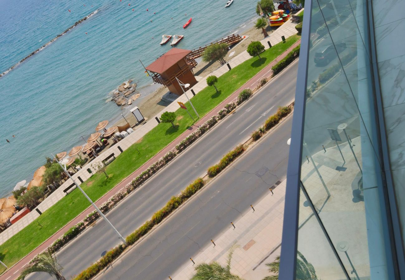 Apartment in Limassol - 2 Bed with Sea Views in Trilogy, Limassol Seafront