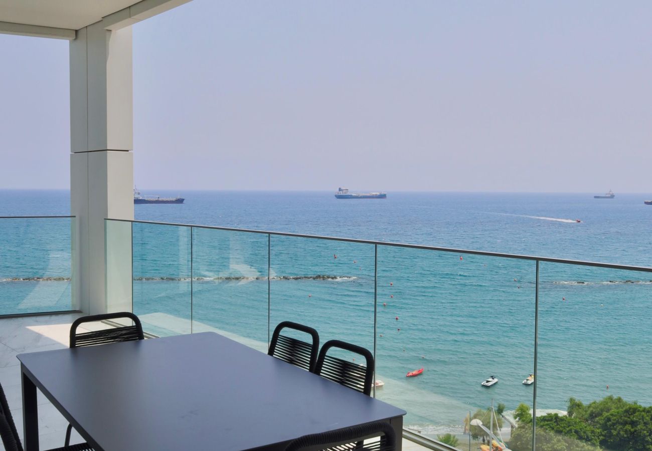 Apartment in Limassol - 2 Bed with Sea Views in Trilogy, Limassol Seafront