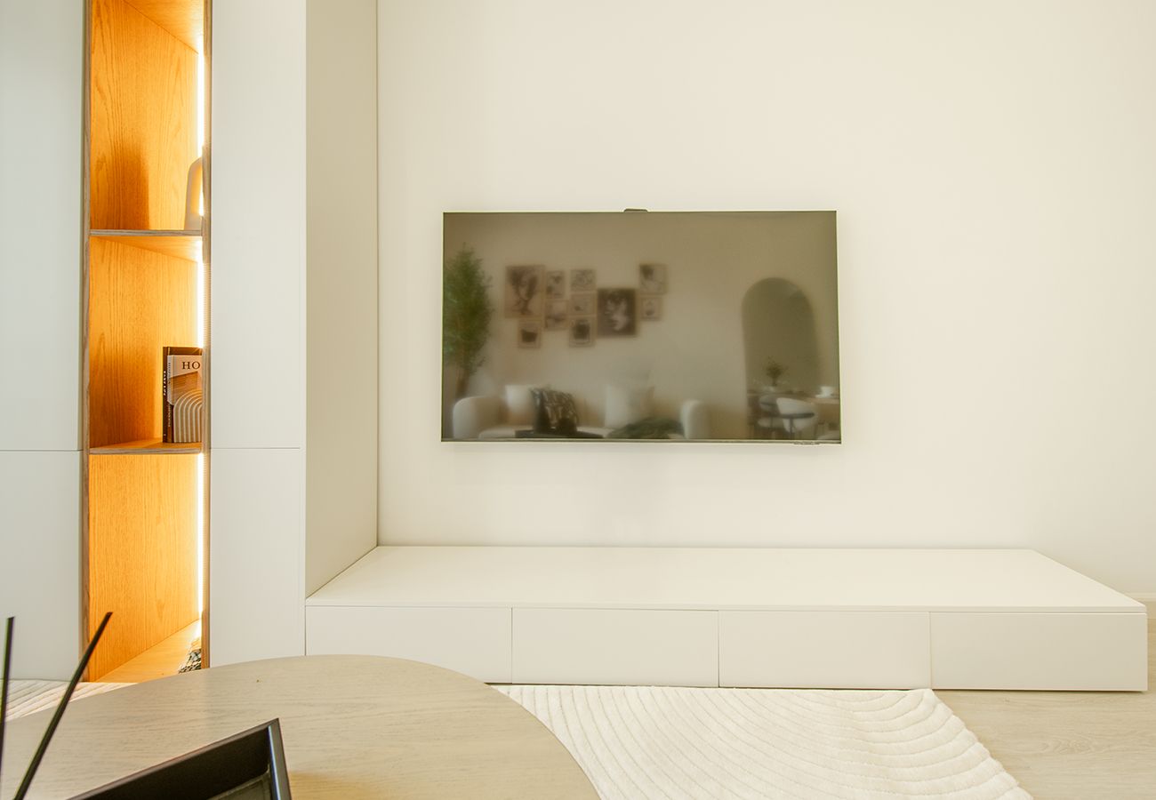 Apartment in Dubai - Stunning 1 Bed in Boulevard Central