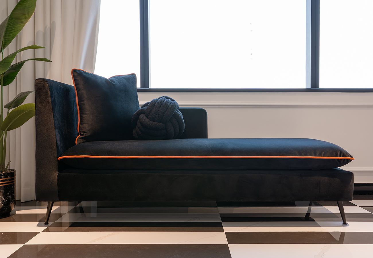 Apartment in Dubai - Luxury 1 Bed Apartment in Sky Gardens