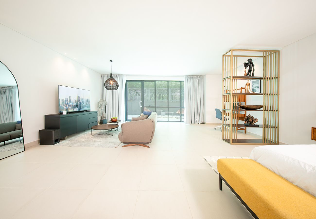 Studio in Dubai - Spacious Studio in Beauport Marina Promenade