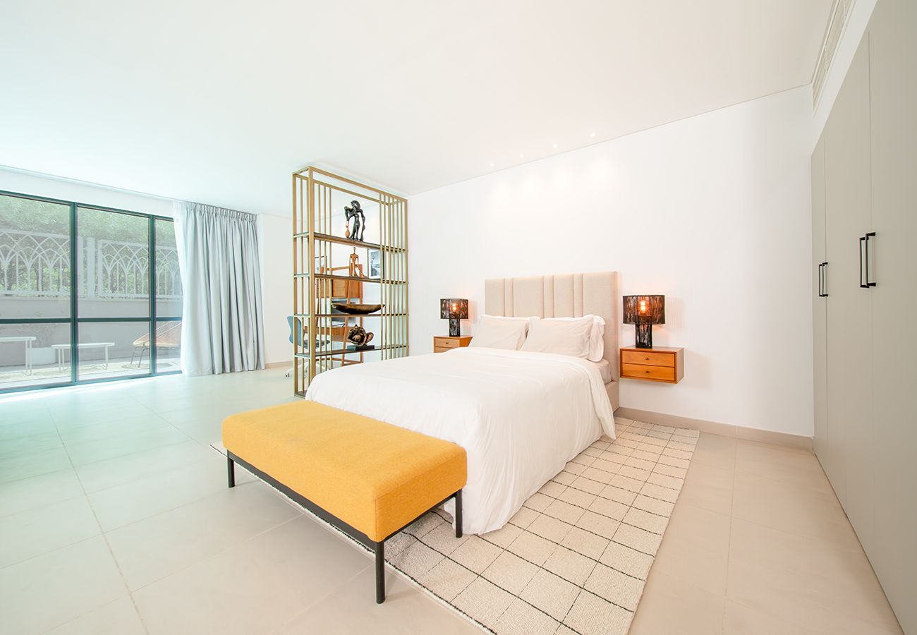 Studio in Dubai - Spacious Studio in Beauport Marina Promenade