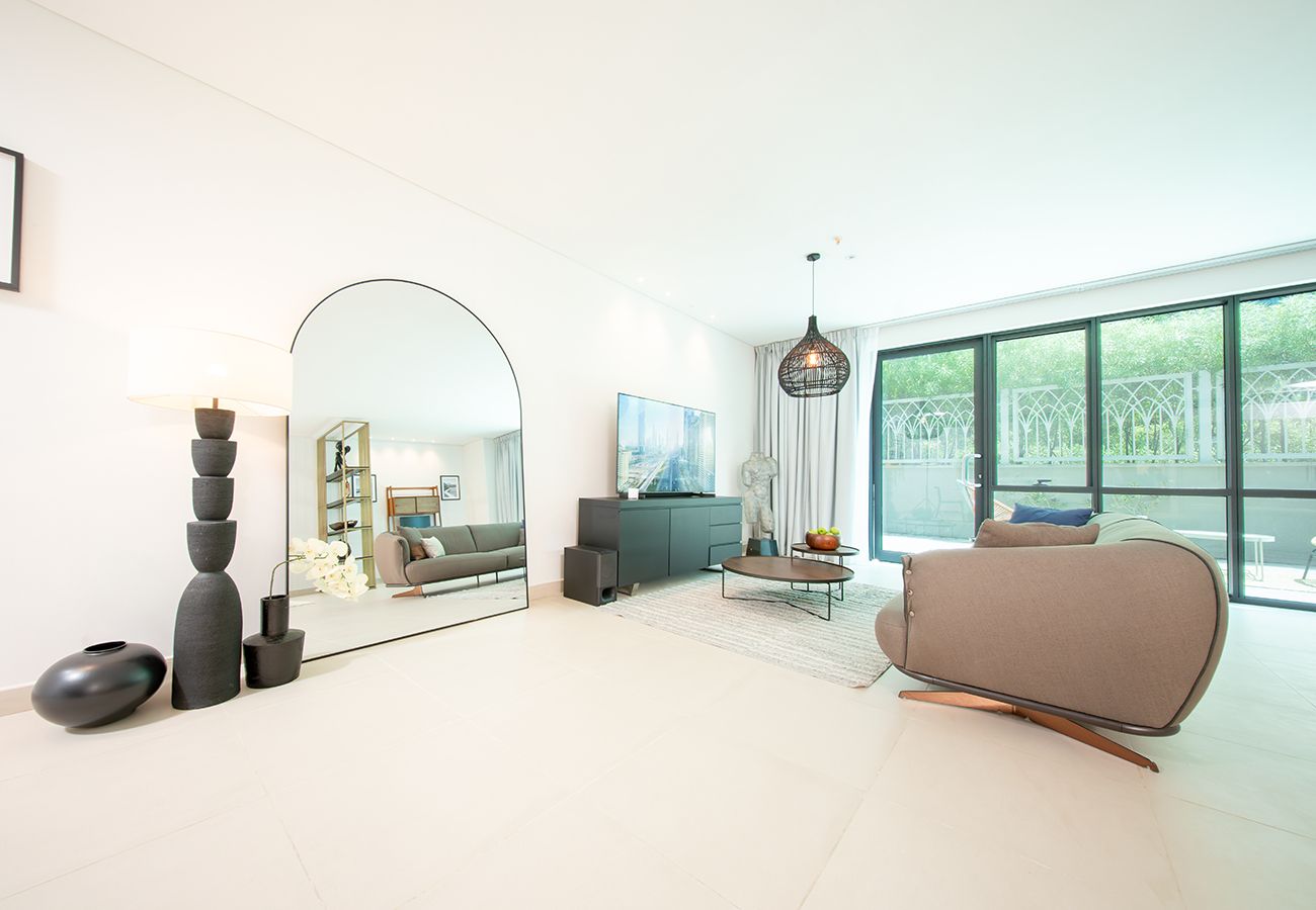 Studio in Dubai - Spacious Studio in Beauport Marina Promenade