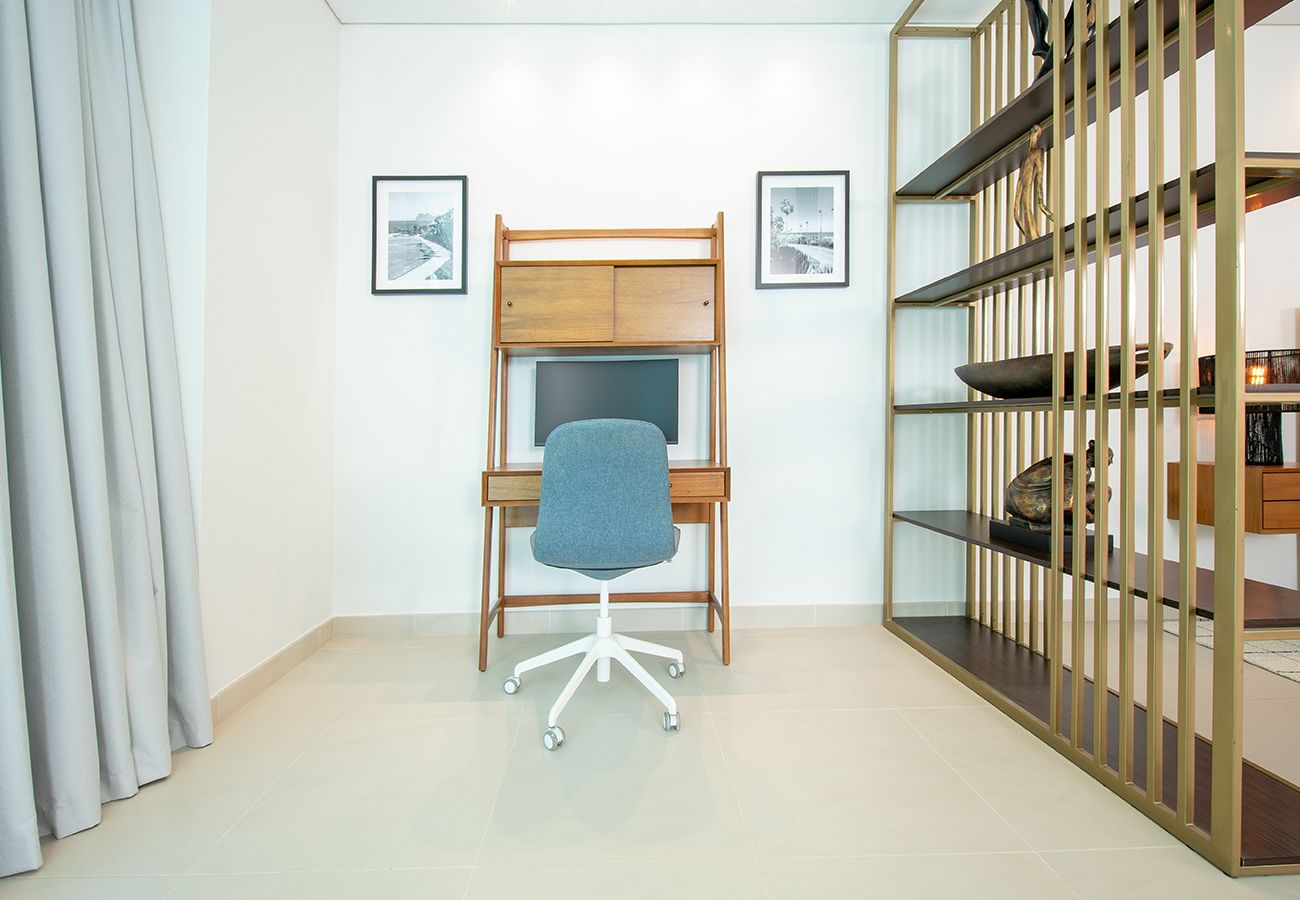 Studio in Dubai - Spacious Studio in Beauport Marina Promenade