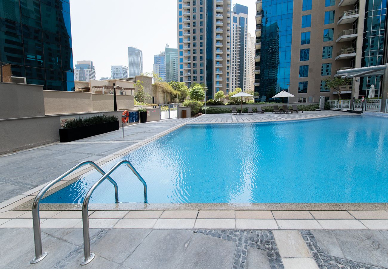 Studio in Dubai - Spacious Studio in Beauport Marina Promenade