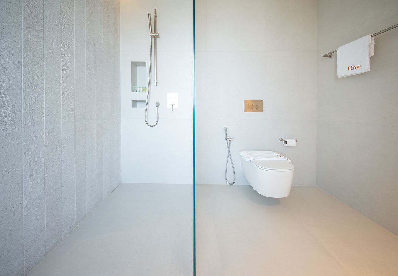 Apartment in Dubai - Luxury 2 Bed Apt in Index Tower DIFC