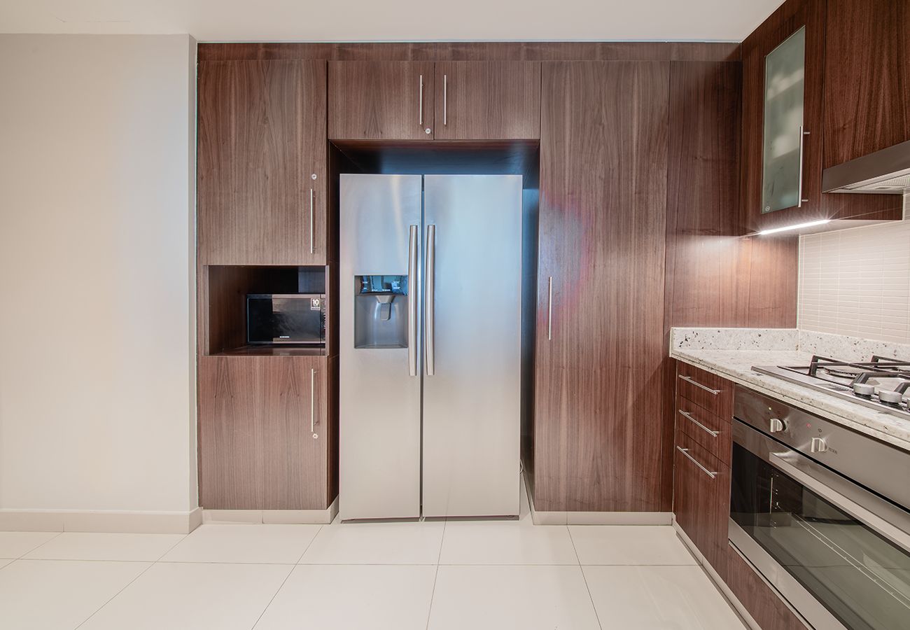 Apartment in Dubai - Luxury Apt 3 Bedroom+Maid Connected to Dubai Mall