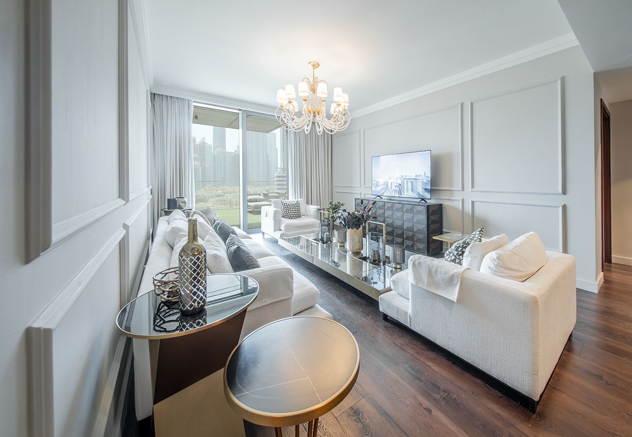 Apartment in Dubai - Luxury Apt 3 Bedroom+Maid Connected to Dubai Mall