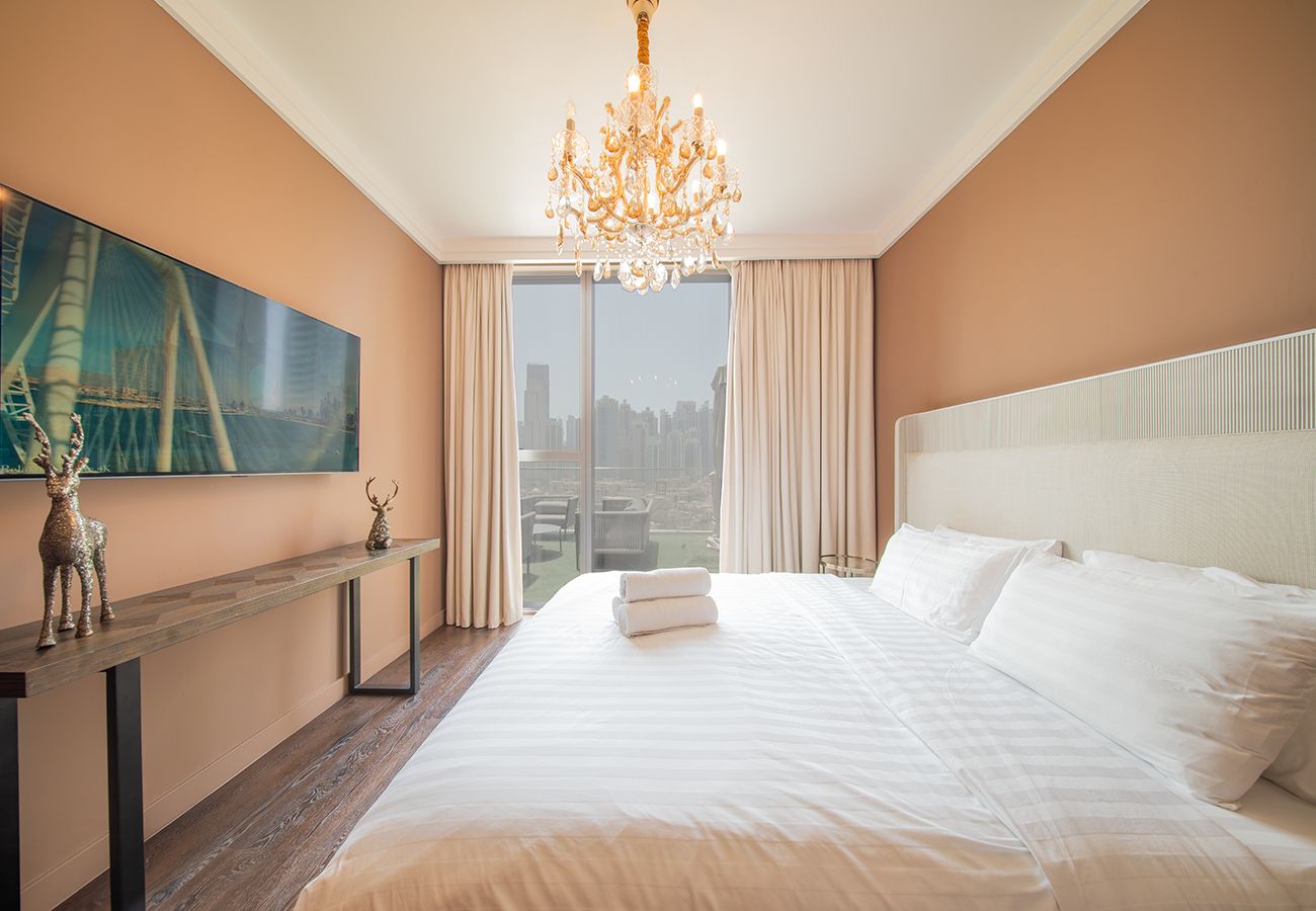 Apartment in Dubai - Luxury Apt 3 Bedroom+Maid Connected to Dubai Mall