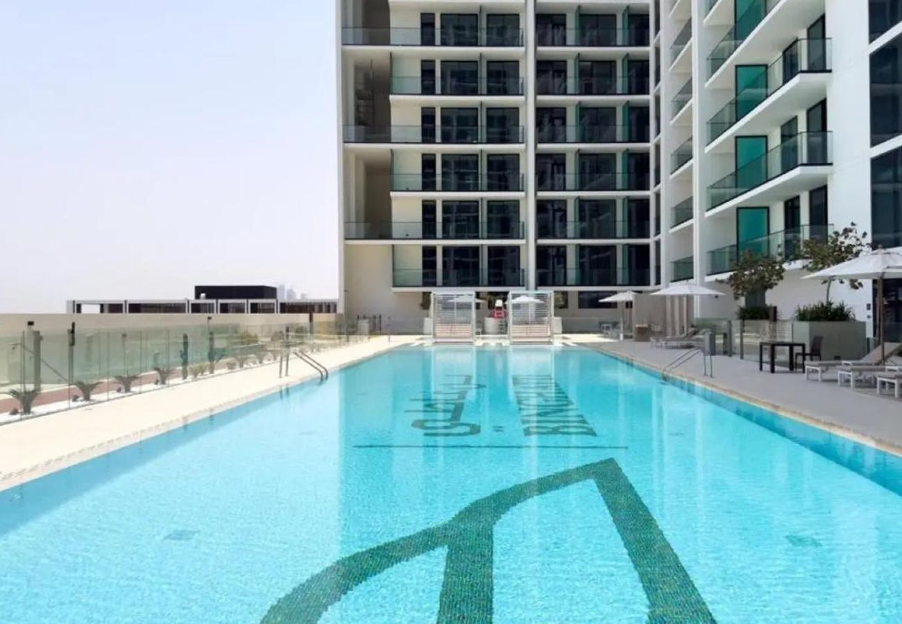 Apartment in Dubai - Beautiful 1 Bed in Binghatti Azure
